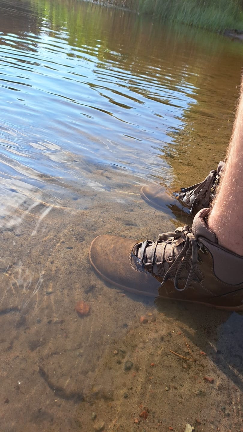 Customer photo review of Vaistoa Uoma 2 | Barefoot Trekking Boots