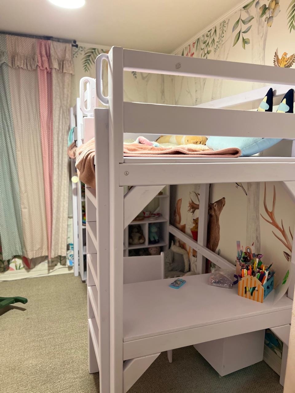 Customer photo review of Cama Loft Violetta