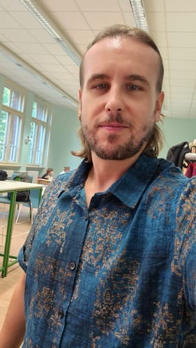 Customer photo review of Men's Blue Cotton Vintage Short Sleeve Summer Button Up Shirt