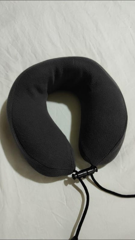 Customer photo review of Smart Neck Latex Pillow - Small