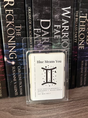 Customer photo review of Zodiac Academy Wax Melts