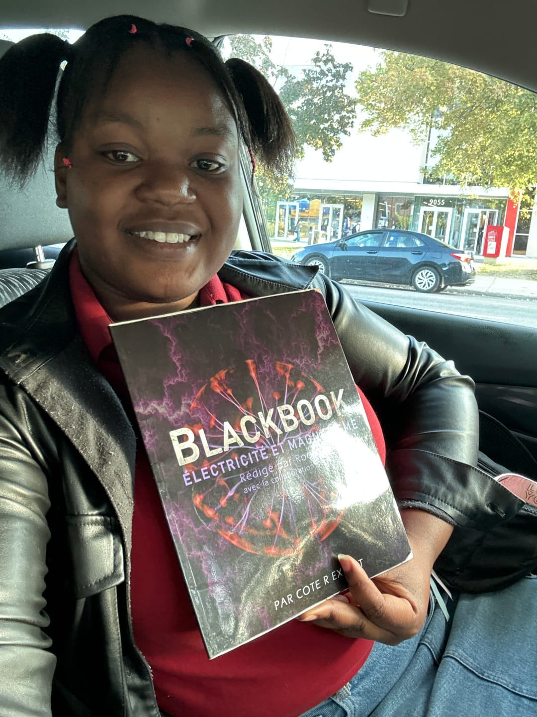 Customer photo review of Black Book Mathématiques SN 5 (Secondaire)