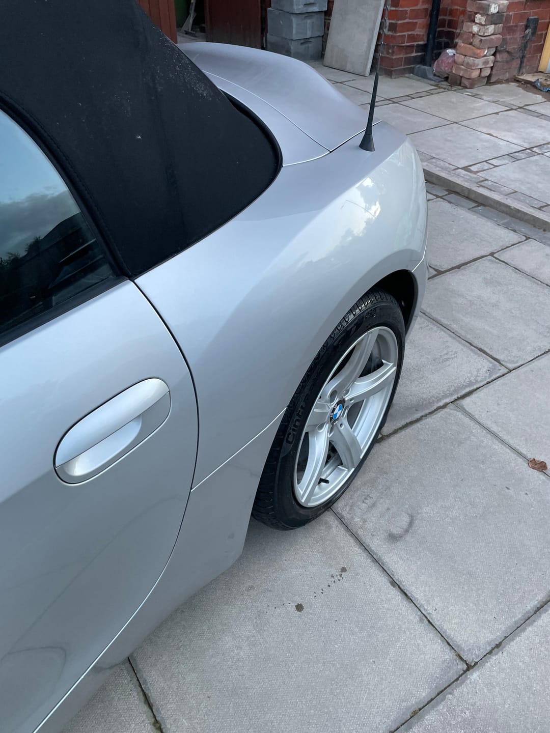Customer photo review of Revolution - Tyre & Trim Gel