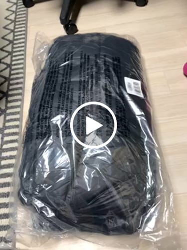 Customer video review of Round Jacket 2 - Yeezy Gap Engineered by Balenciaga