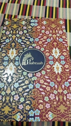 Customer photo review of Pashtush His And Her Gift Set Of Striped Twilight Stoles With Premium Gift Box Packaging, Sombre Beige And Deep Pink