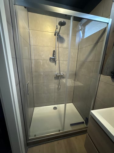 Customer photo review of SONNI Dusche Nischentür Schiebetür mit Rahmen ESG Glastür 100-120cm Höhe 185cm
