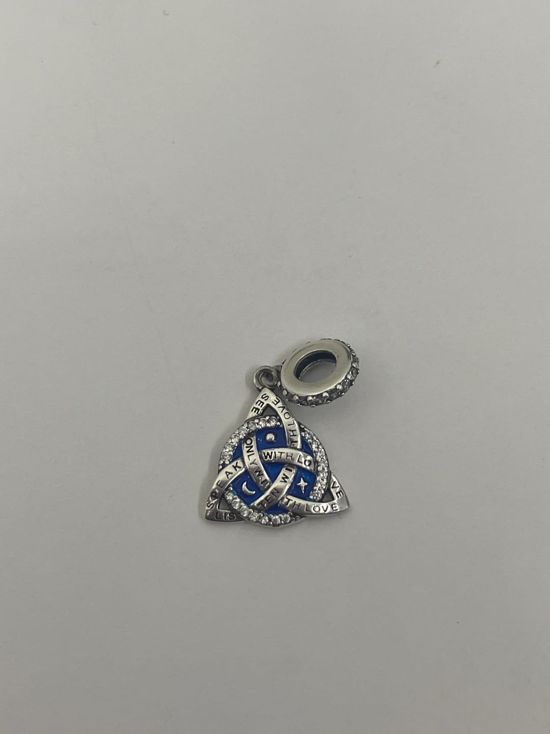 Customer photo review of Charm Nudo Celta de Astrologia