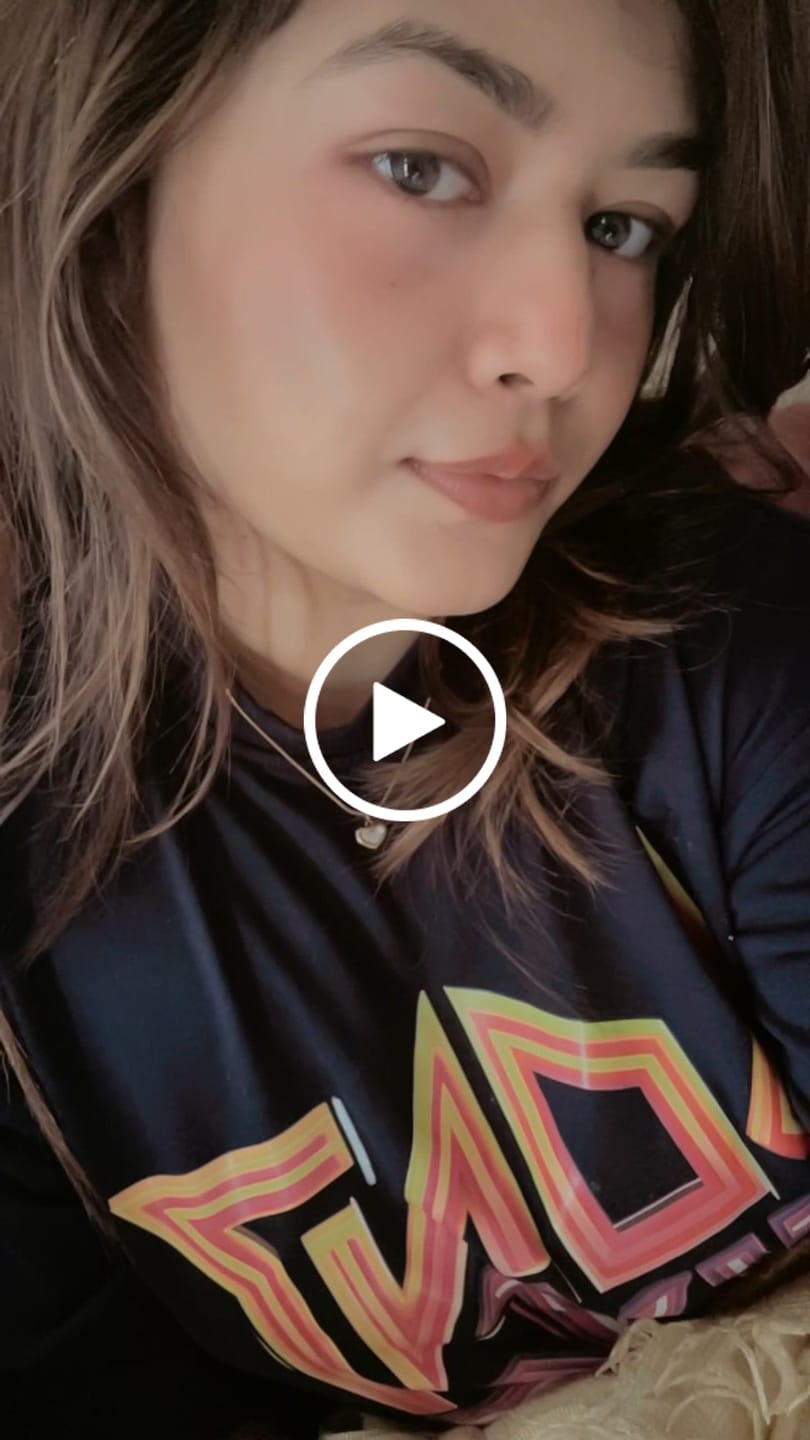 Customer video review of White Heart Necklace