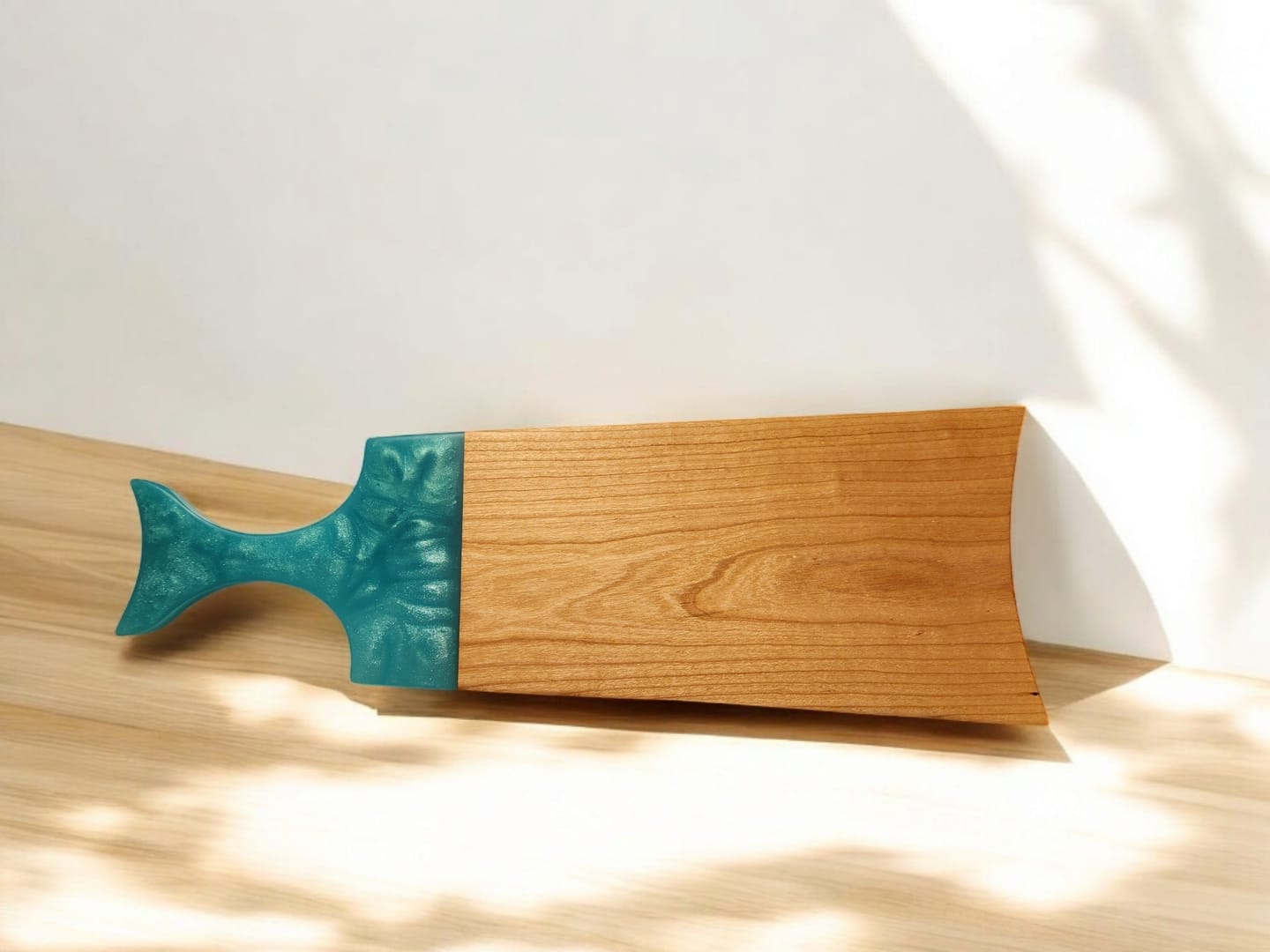 Customer photo review of 24x8.5" Large Fishtail Charcuterie Board Acrylic Router Template