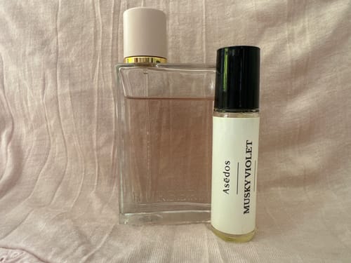 Customer photo review of MUSKY VIOLET PERFUME OIL