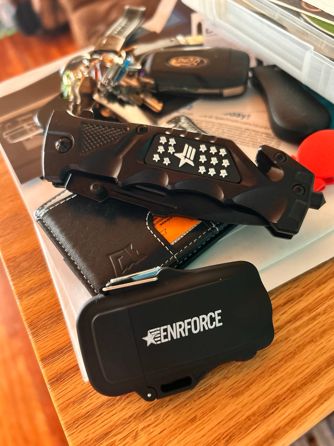 Customer photo review of Knife + Lighter Bundle