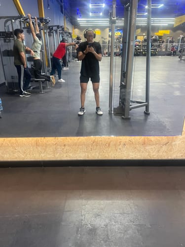 Customer photo review of Performance Shorts 2.0 - White on Black