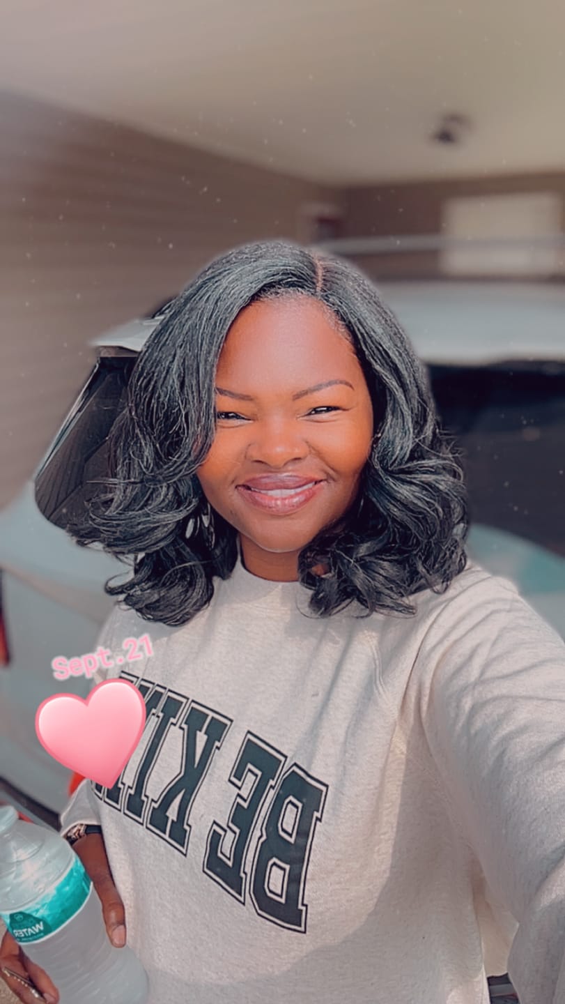 Customer photo review of Sensationnel Dashly Salt & Pepper Synthetic Hair 4" Deep Part HD Lace Front Wig - SP LACE UNIT 2