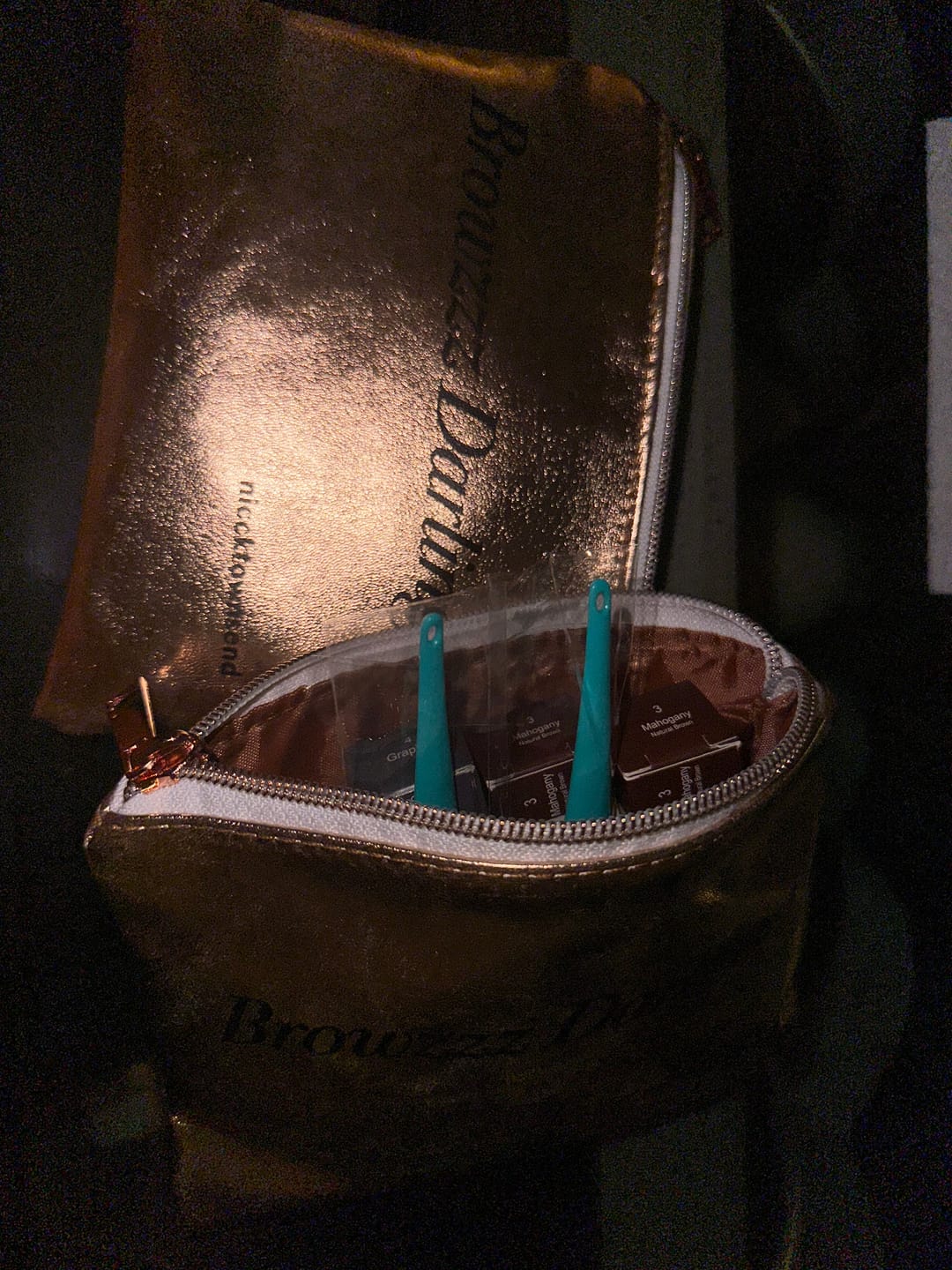 Customer photo review of Browzzz Darling! Makeup Bag