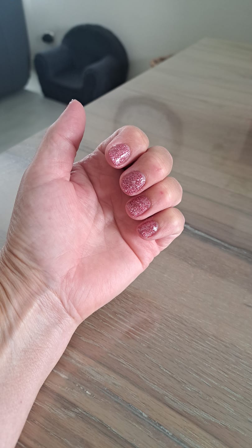 Customer photo review of Pink Lemonade Dipping Powder