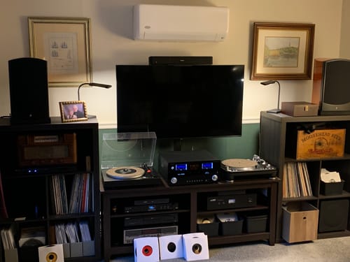Customer photo review of Verus V8B 2-Way 8" Bookshelf Speaker Pair