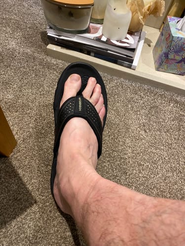 Customer photo review of Ramble Lite - Wide Toe Slippers