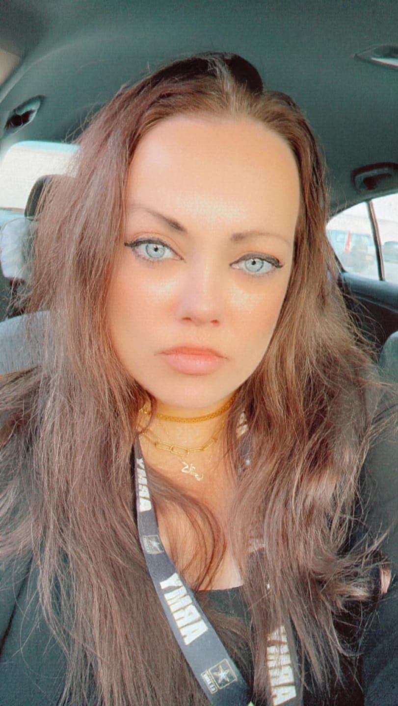Customer photo review of Arabic Name Necklace