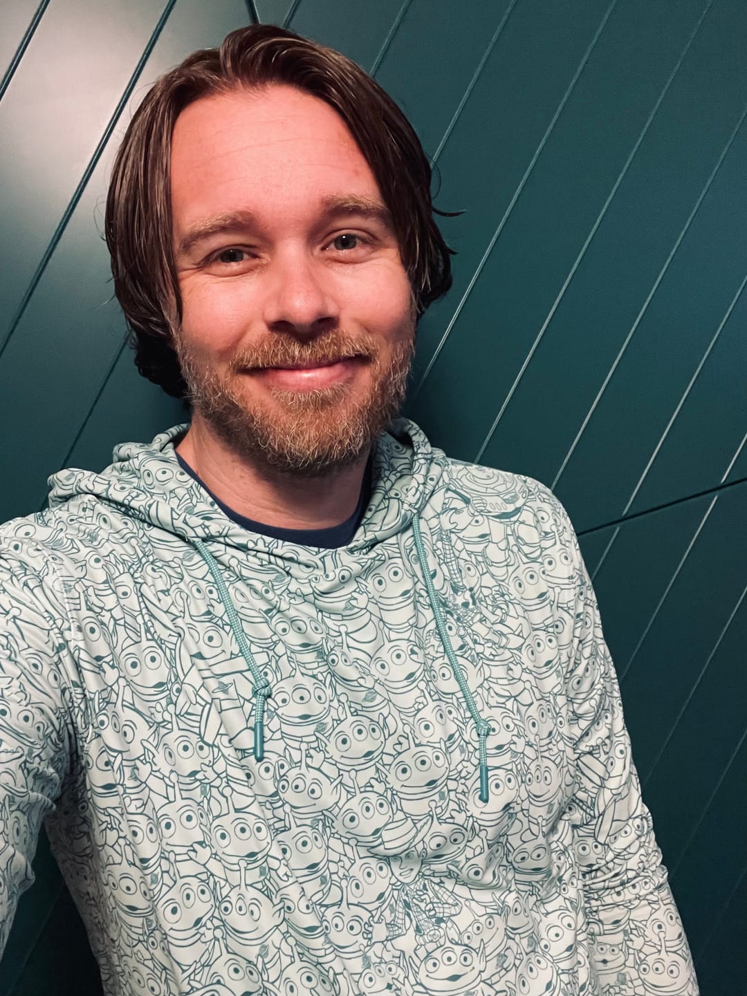Customer photo review of Disney and Pixar Toy Story “The Crane Escape” – Performance Hoodie