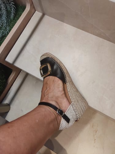 Reseña con foto de un cliente sobre Esperanza Negro
