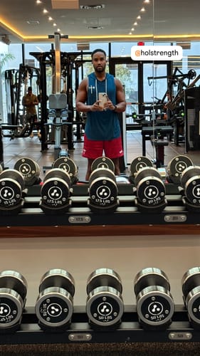 Customer photo review of Sleeveless Hoodie