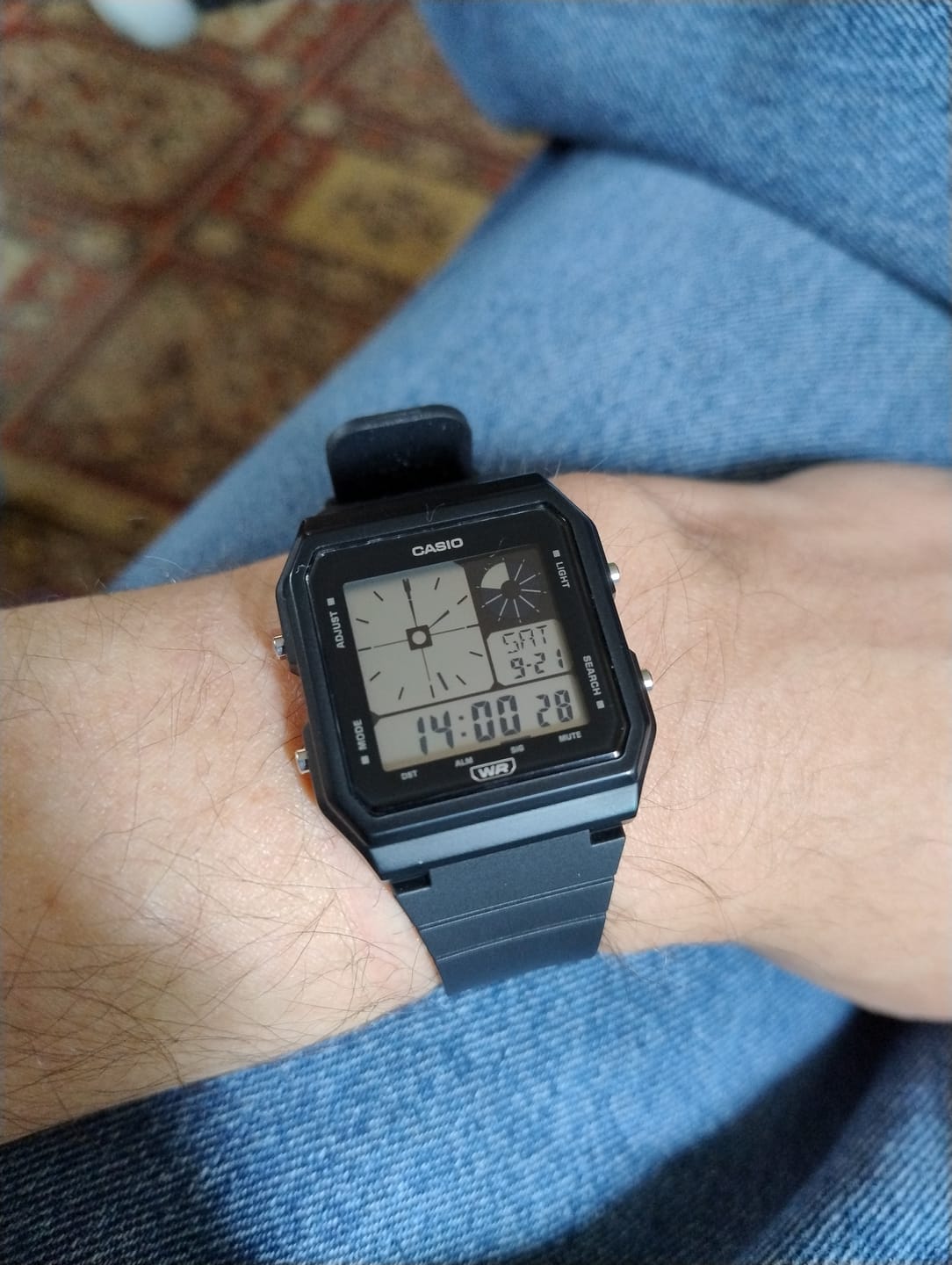 Customer photo review of Reloj Casio Vintage LF-20W-1ADF Twin-Graph Reissue Resina