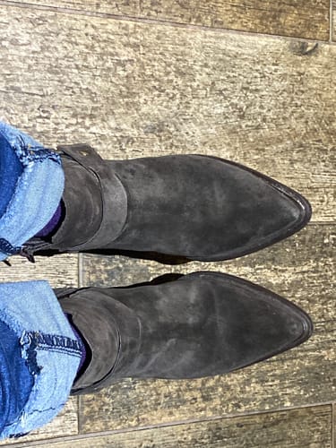 Customer photo review of COUNTRY BROWN 2557