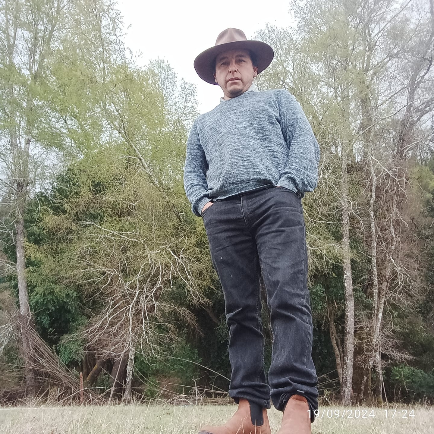 Customer photo review of Sombrero de Cuero