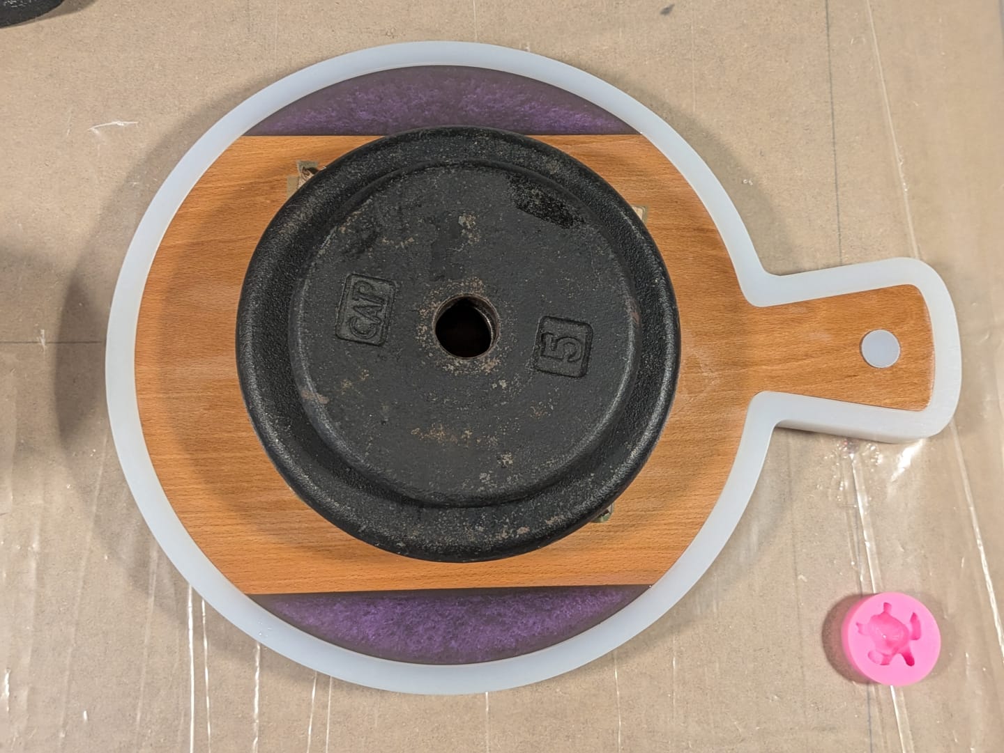 Customer photo review of 15.7x12x1" Small Round Charcuterie Board With Handle Silicone Mold - Serving Board Mold