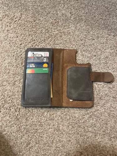 Customer photo review of Florence RFID Blocking Leather Wallet Case for iPhone 12