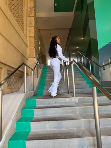 Customer photo review of LOW RISERS (WHITE DENIM)