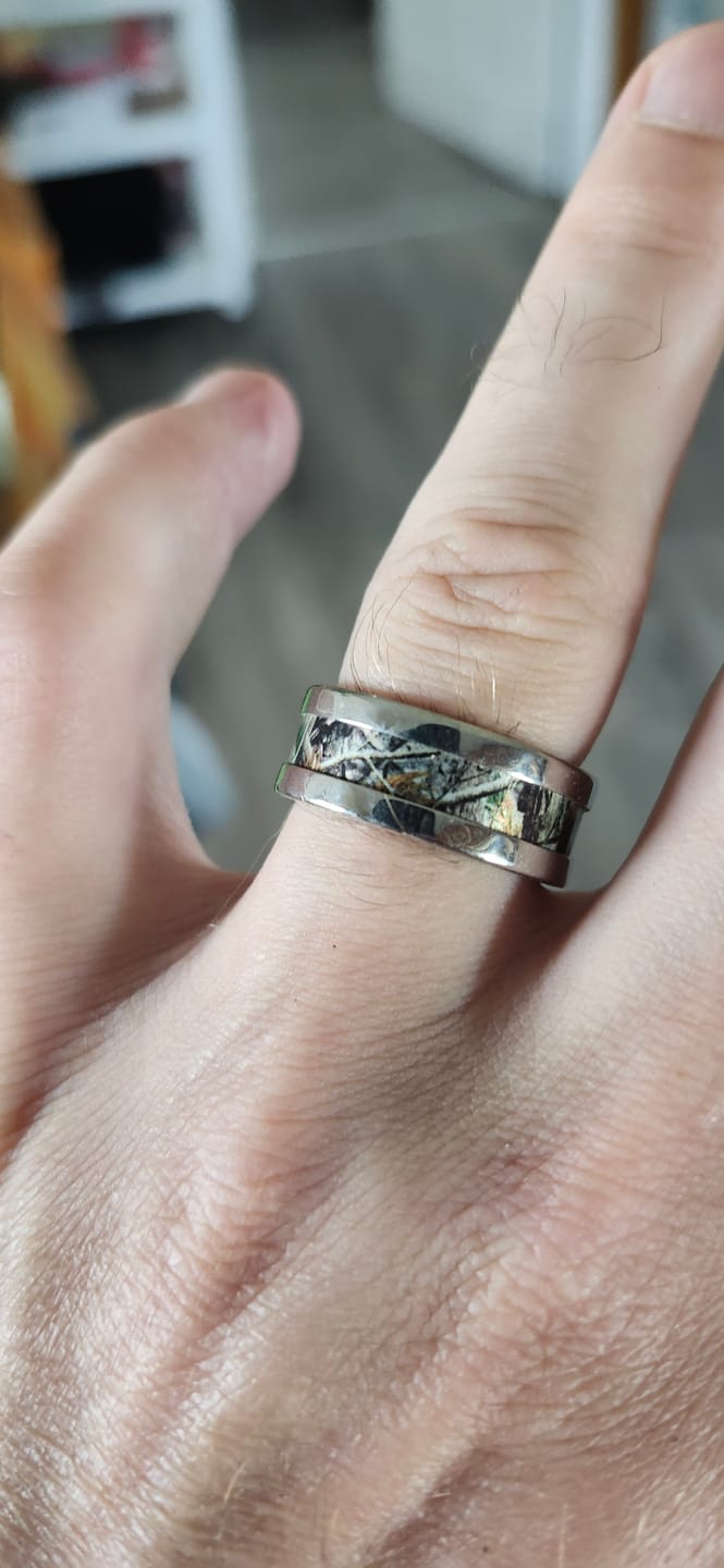 Customer photo review of Realtree AP Camo Ring - Titanium 8mm