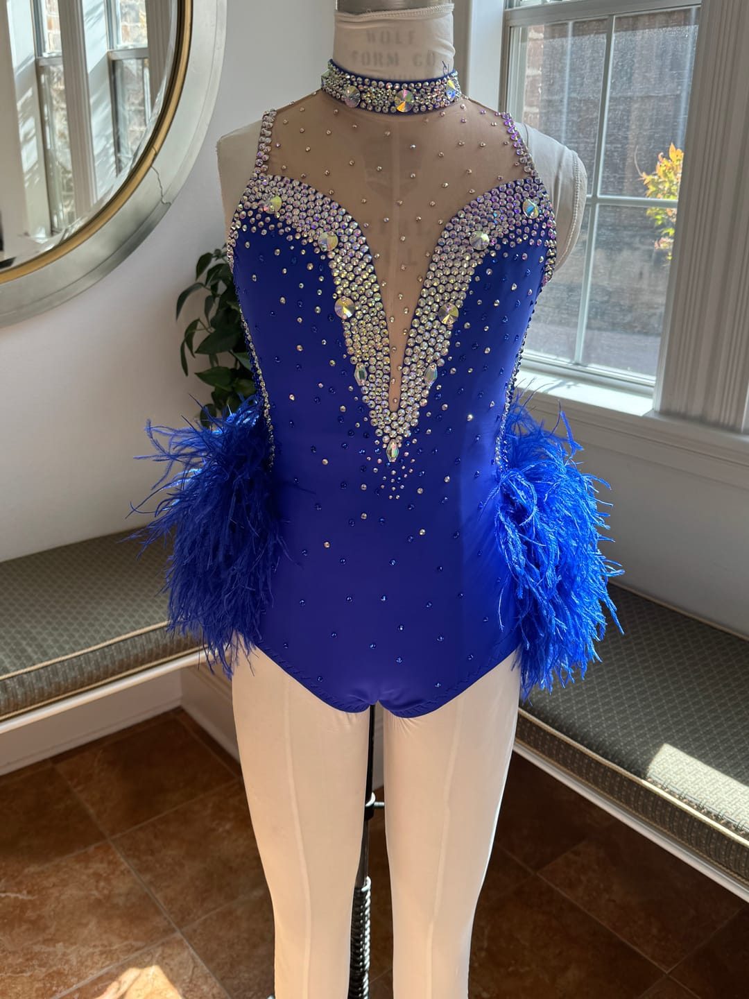 Customer photo review of Ostrich Feather Boa - 4Ply