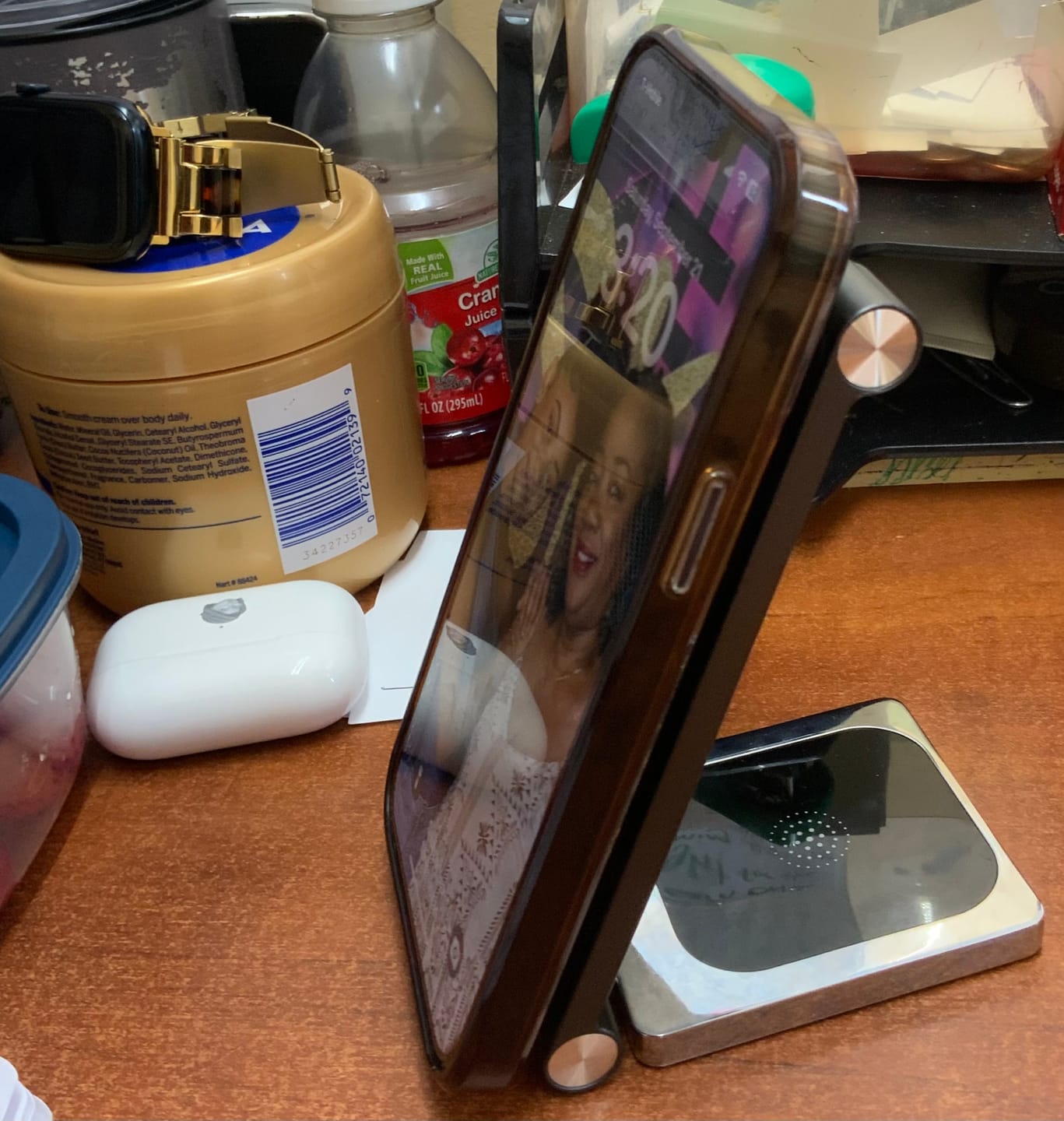Customer photo review of PASSPORT - WIRELESS CHARGING STATION