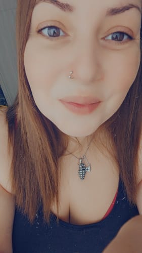 Customer photo review of Piercing Julia