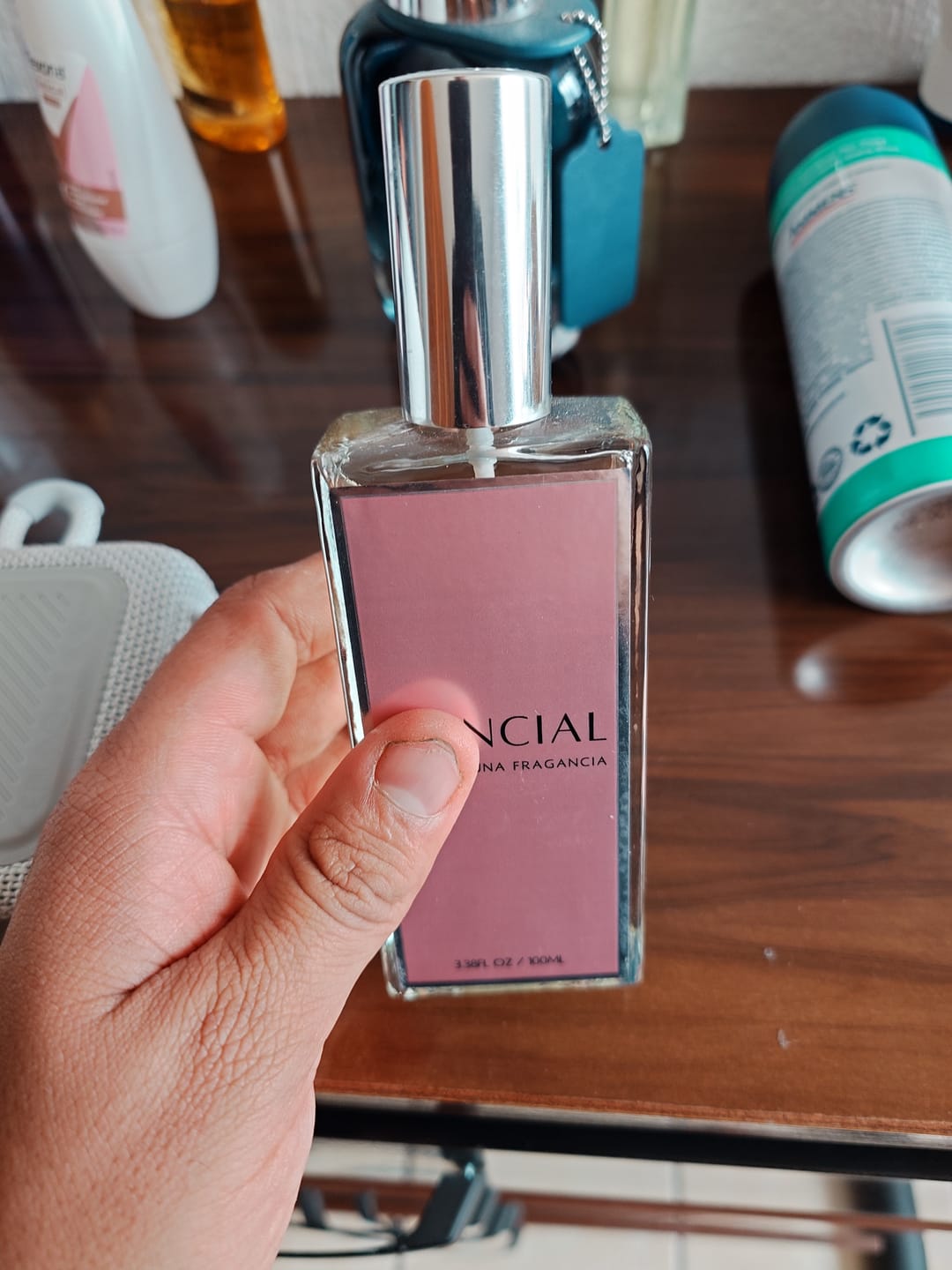 Customer photo review of M161 Inspirado en: Black Opium - Yves Saint Laurent