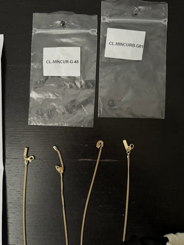 Customer photo review of Mini Curb - Gold