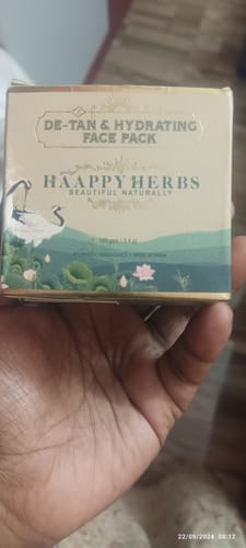 Customer photo review of De-tan & Hydrating Face Pack