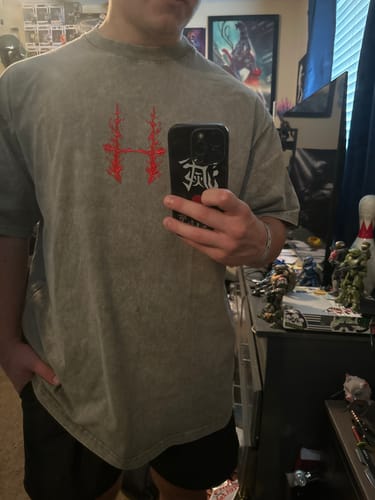 Customer photo review of CHOSO EMBROIDERED ACID WASH TEE