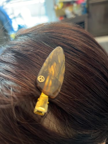 Customer photo review of Helen Pelican Jaw Clip