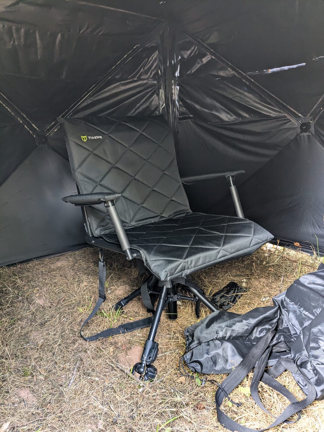 Customer photo review of TideWe Hunting Chair Adjustable Height 360°  Swivel Blind Chair With Armrests