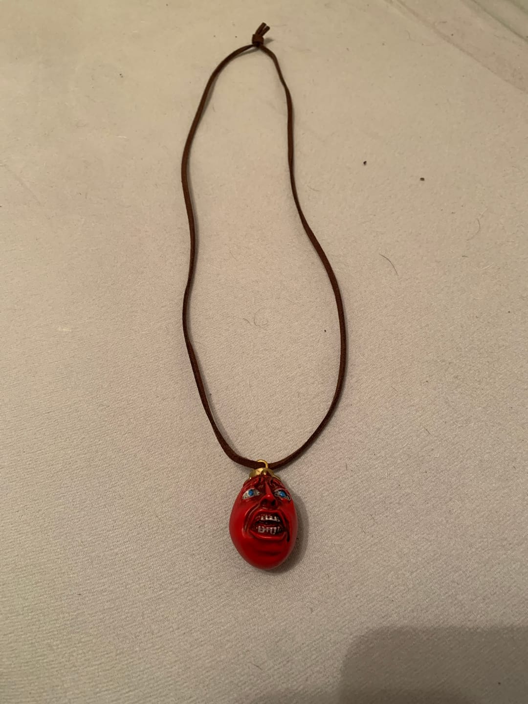 Customer photo review of BEHELIT EGG OF THE KING NECKLACE