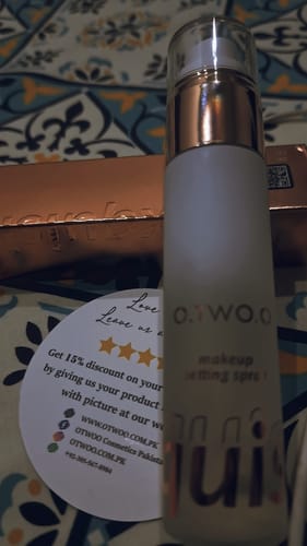 Customer photo review of O.TWO.O EXQUISIT SETTING SPRAY