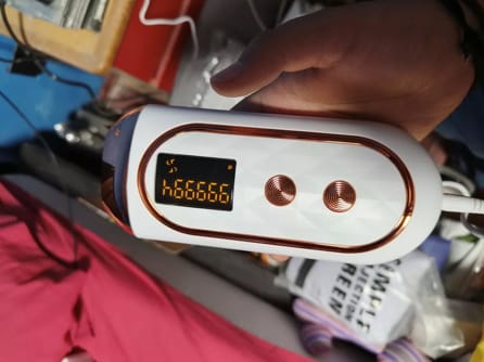 Kundenbewertung mit Foto zu SmoothGlow | weiche Haut auch ohne Schmerzen