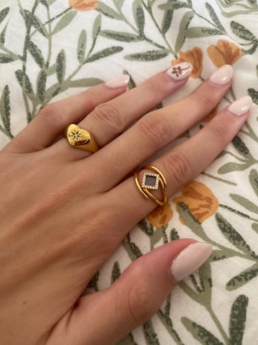 Customer photo review of Good Eye Ring