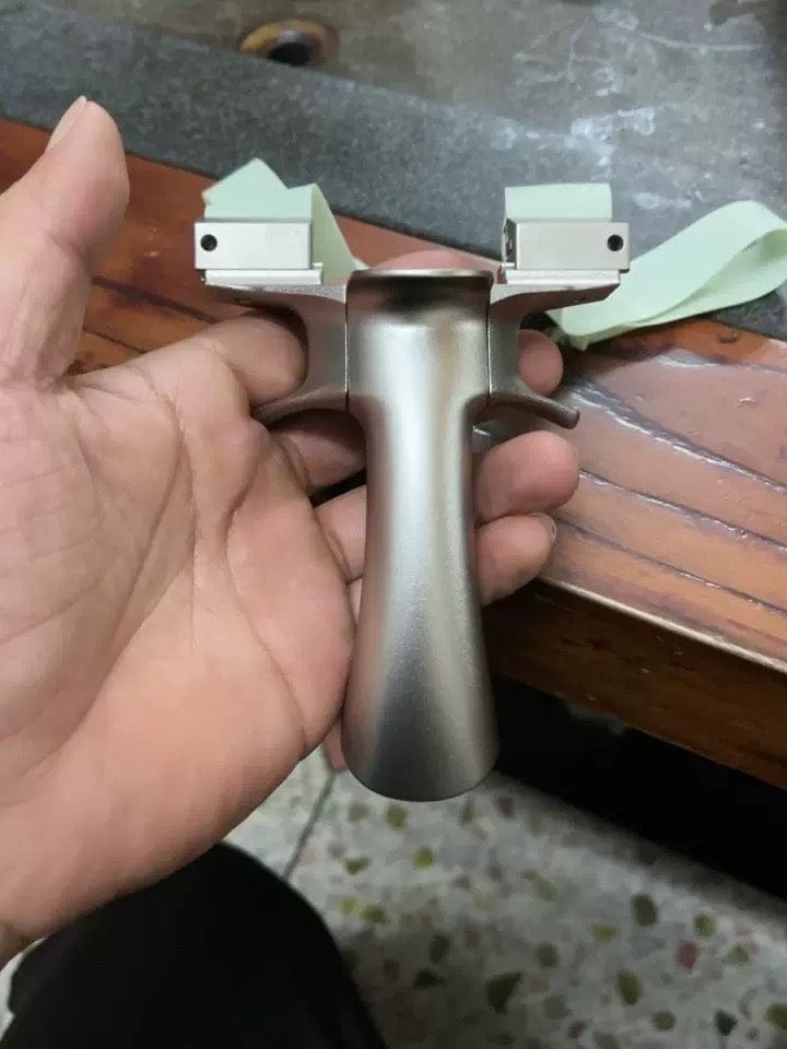 Customer photo review of Titanium Ergonomic Slingshot