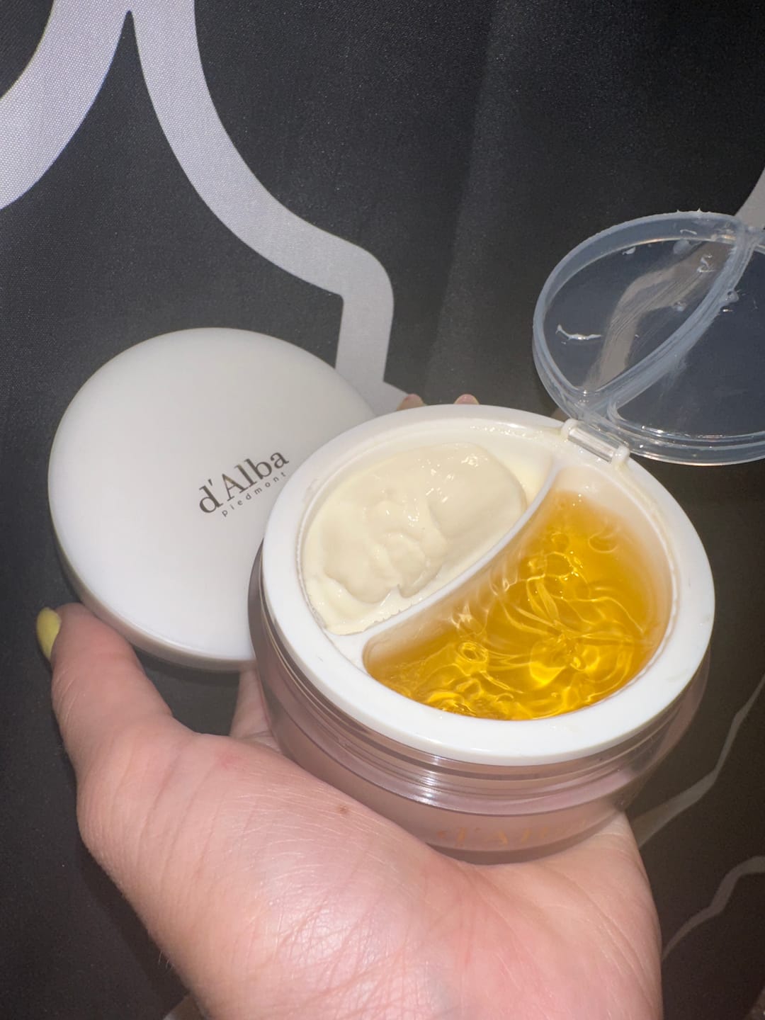 Customer photo review of Pretnovecošanās krēms ar baltām trifelēm d'Alba White Truffle Double Serum & Cream