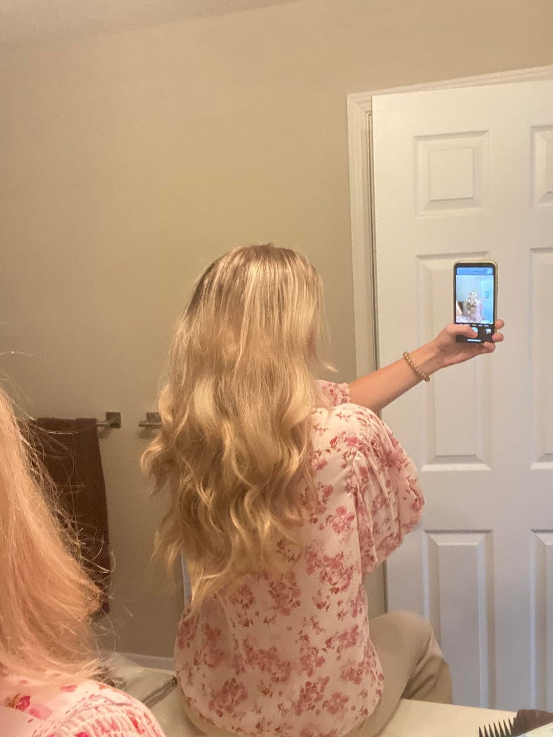 Customer photo review of Human Hair Topper for Thinning Crown Blonde Hair Topper #T10/613