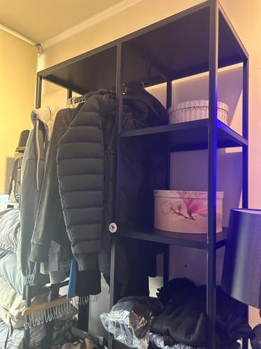 Customer photo review of Perchero Escalera METAL BLACK