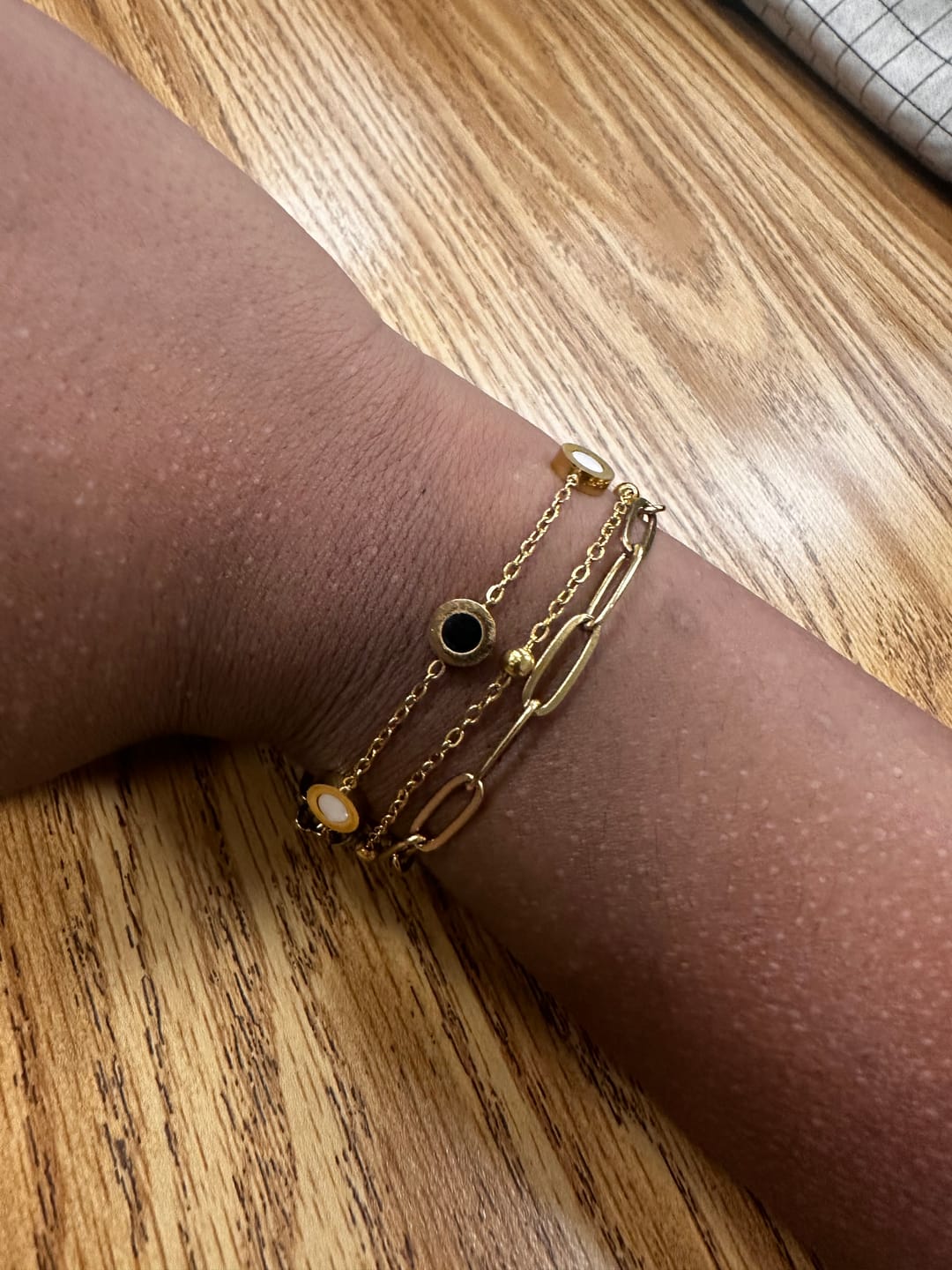 Customer photo review of Flower Power 18K Gold Necklace